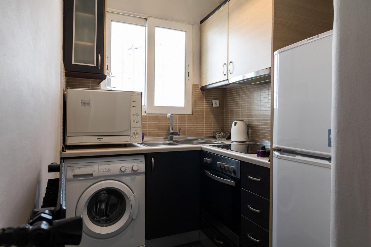 An Adorable Apartment In Афіни Екстер'єр фото